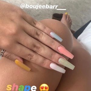 Meet your Posher, Ashley